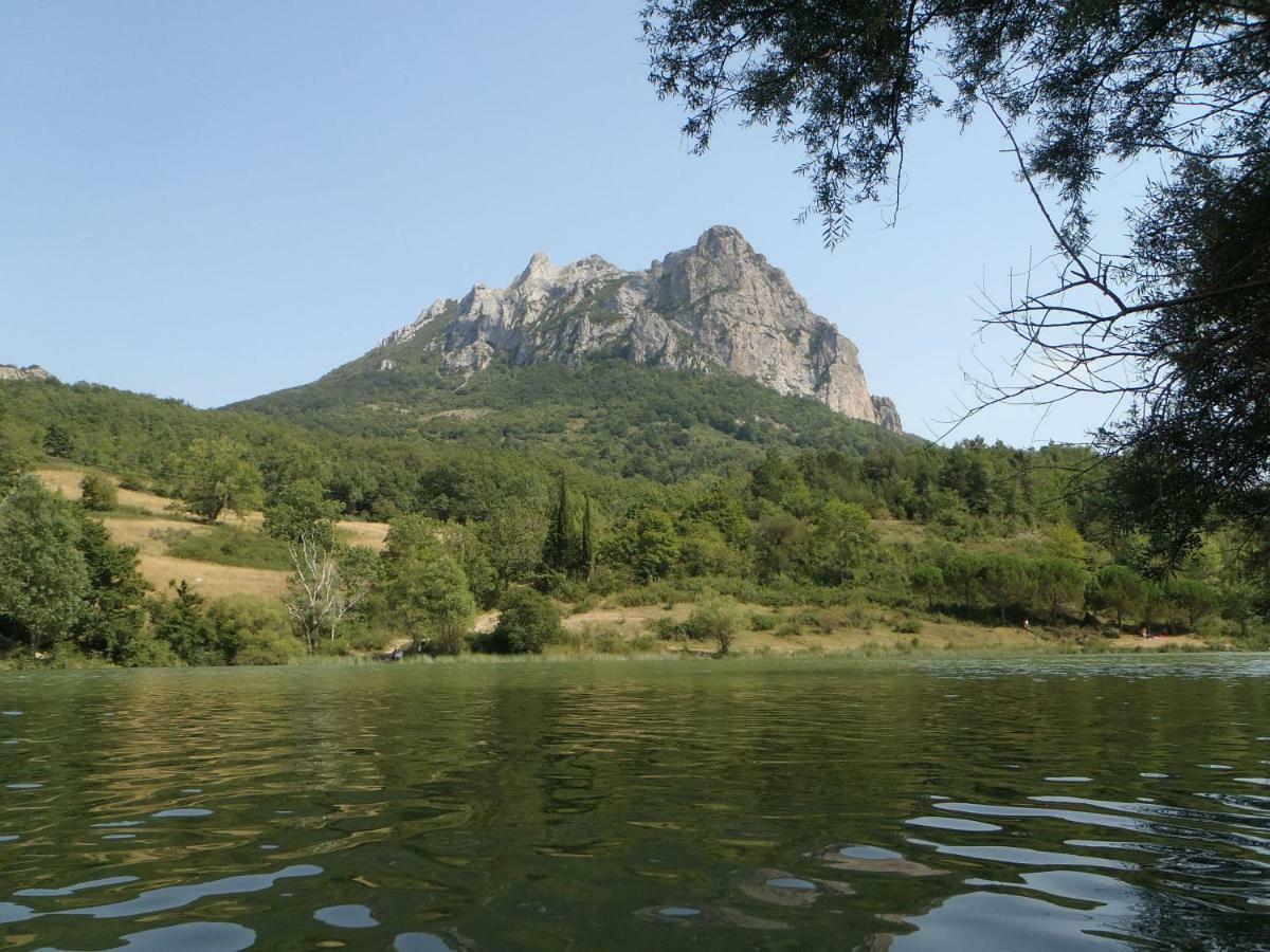 Le Chateau Camps-sur-l'Agly Екстериор снимка